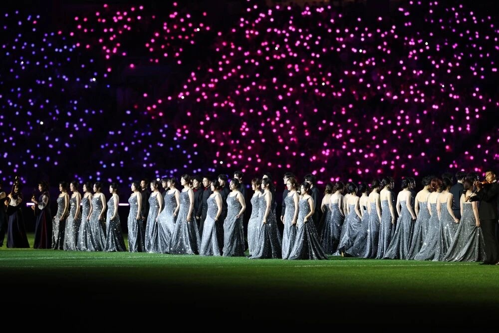 Concert-style performances and audience lighting at the Su Super Cup 2026 opening ceremony