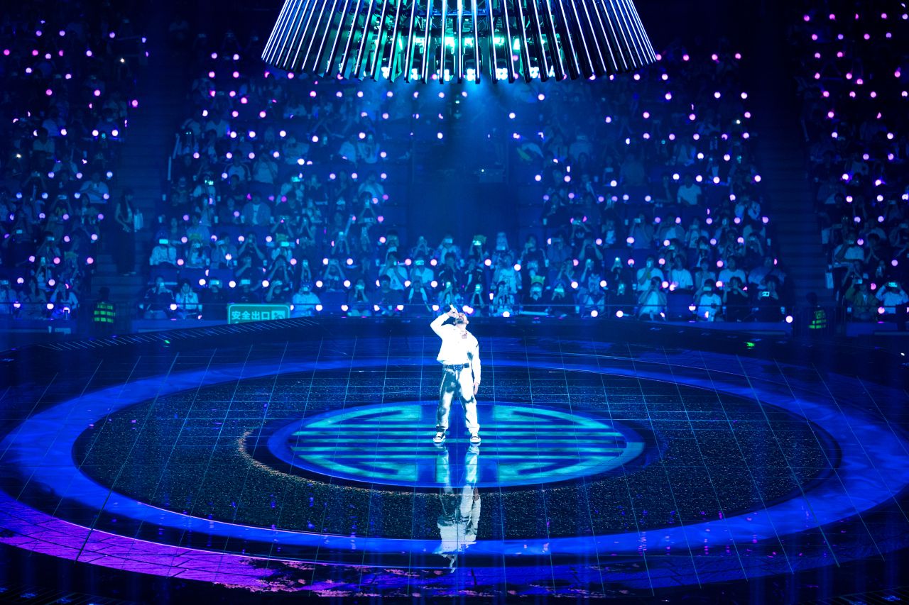 Aurora lighting across the EnjoyGalaxy Torch audience display at VALORANT Champions Shanghai 2026