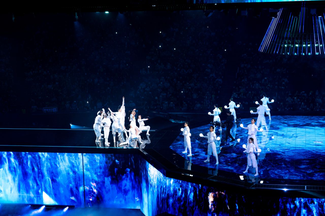 EnjoyGalaxy illuminated Spheres used in the Die For You choreography at VALORANT Champions Shanghai 2026